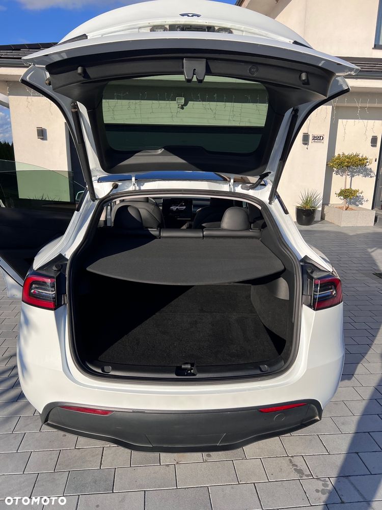 Tesla Y RWD - 24