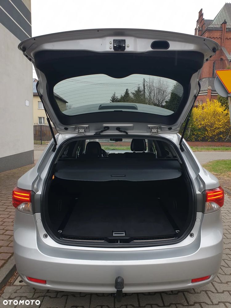 Toyota Avensis Touring Sports 1.8 Edition S+ - 39