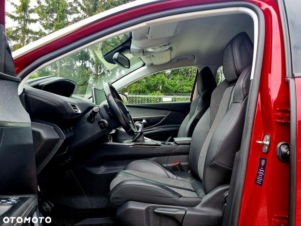 Peugeot 3008 1.5 BlueHDi Allure S&S - 12