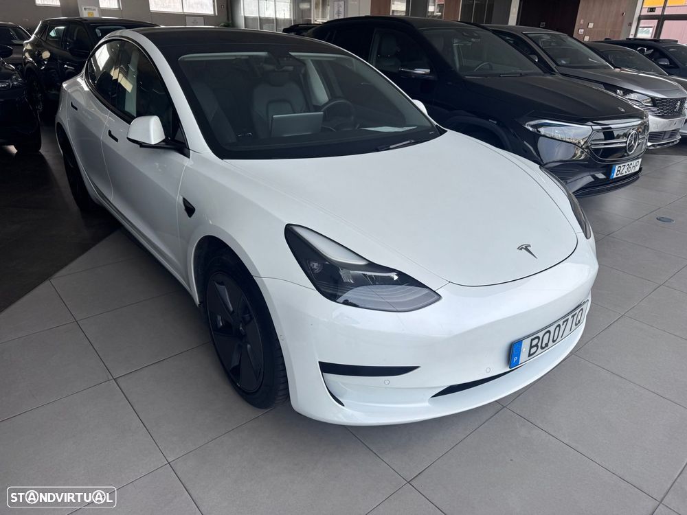 Tesla Model 3 Standard Range Plus RWD - 4