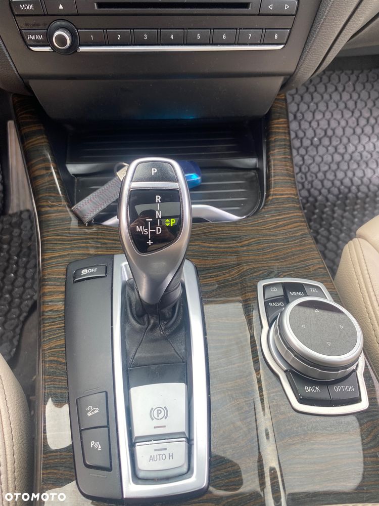 BMW X3 28i xDrive - 23