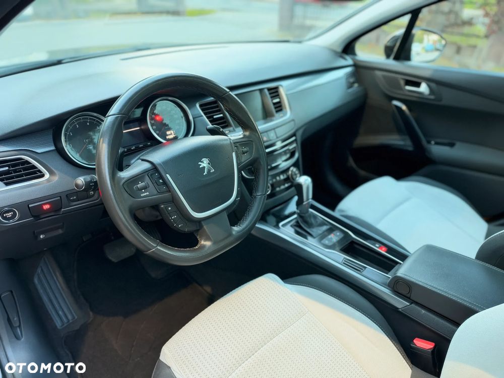 Peugeot 508 1.6 e-THP Allure S&S - 20