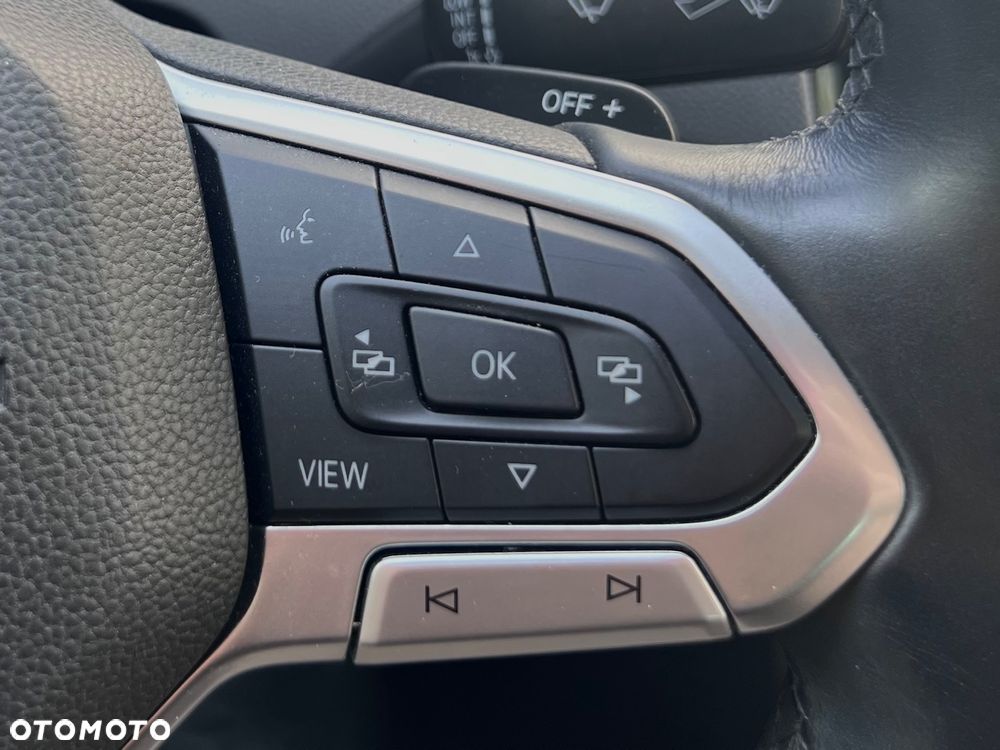 Volkswagen Passat 2.0 TSI Business DSG - 20