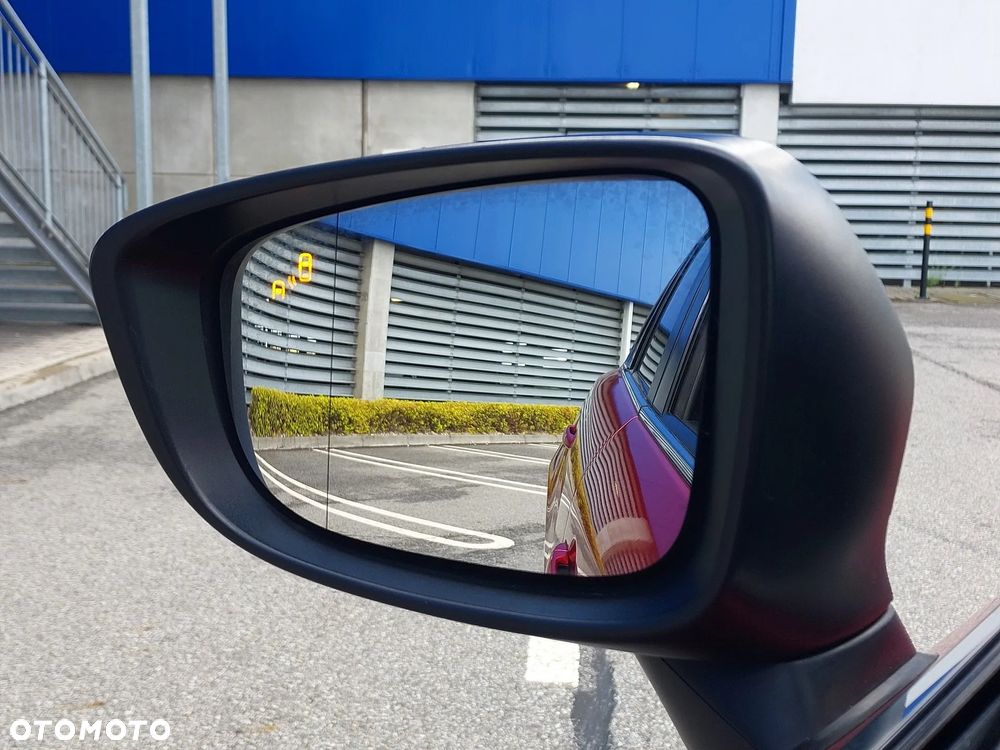 Mazda 6 2.0 Kombi SKYACTIV-G Center-Line - 16