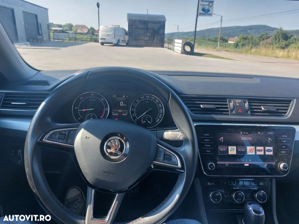 Skoda Superb 2.0 TDI DSG Ambition - 11