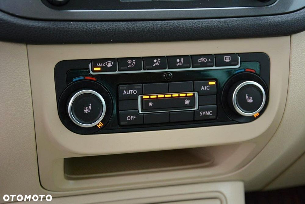 Volkswagen Tiguan 2.0 TDI 4Mot Sport&Style DSG - 27