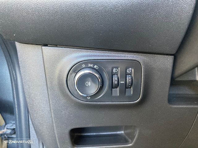 Opel Corsa 1.3 CDTi Color Edition - 17