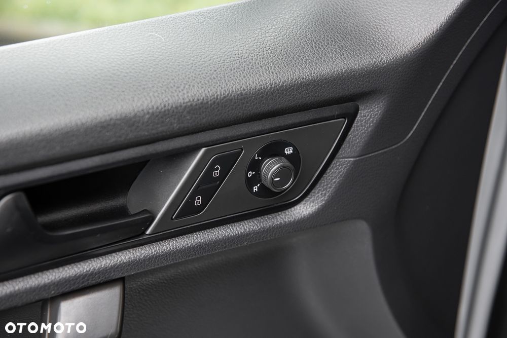 Volkswagen Caddy - 12