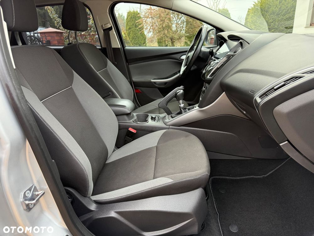 Ford Focus 2.0 TDCi Edition - 17