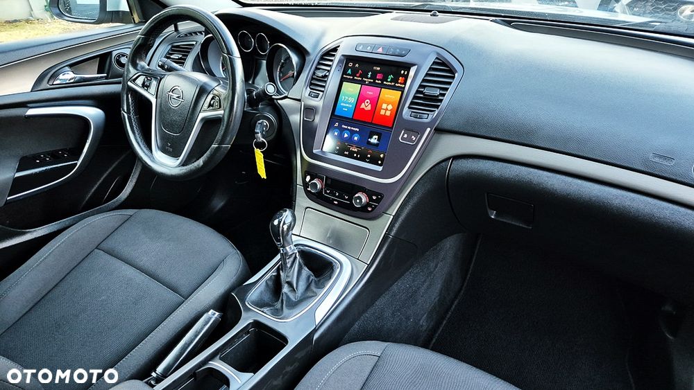 Opel Insignia 1.6 T Cosmo - 31