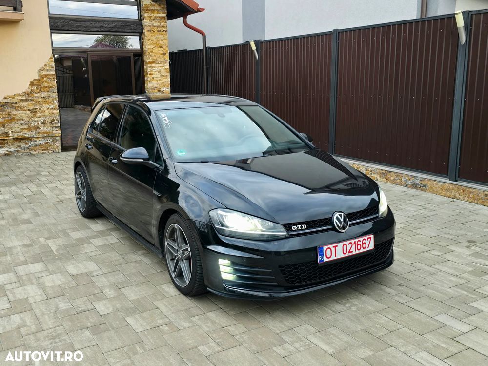 Volkswagen Golf 2.0 TDI DPF BMT GTD - 10