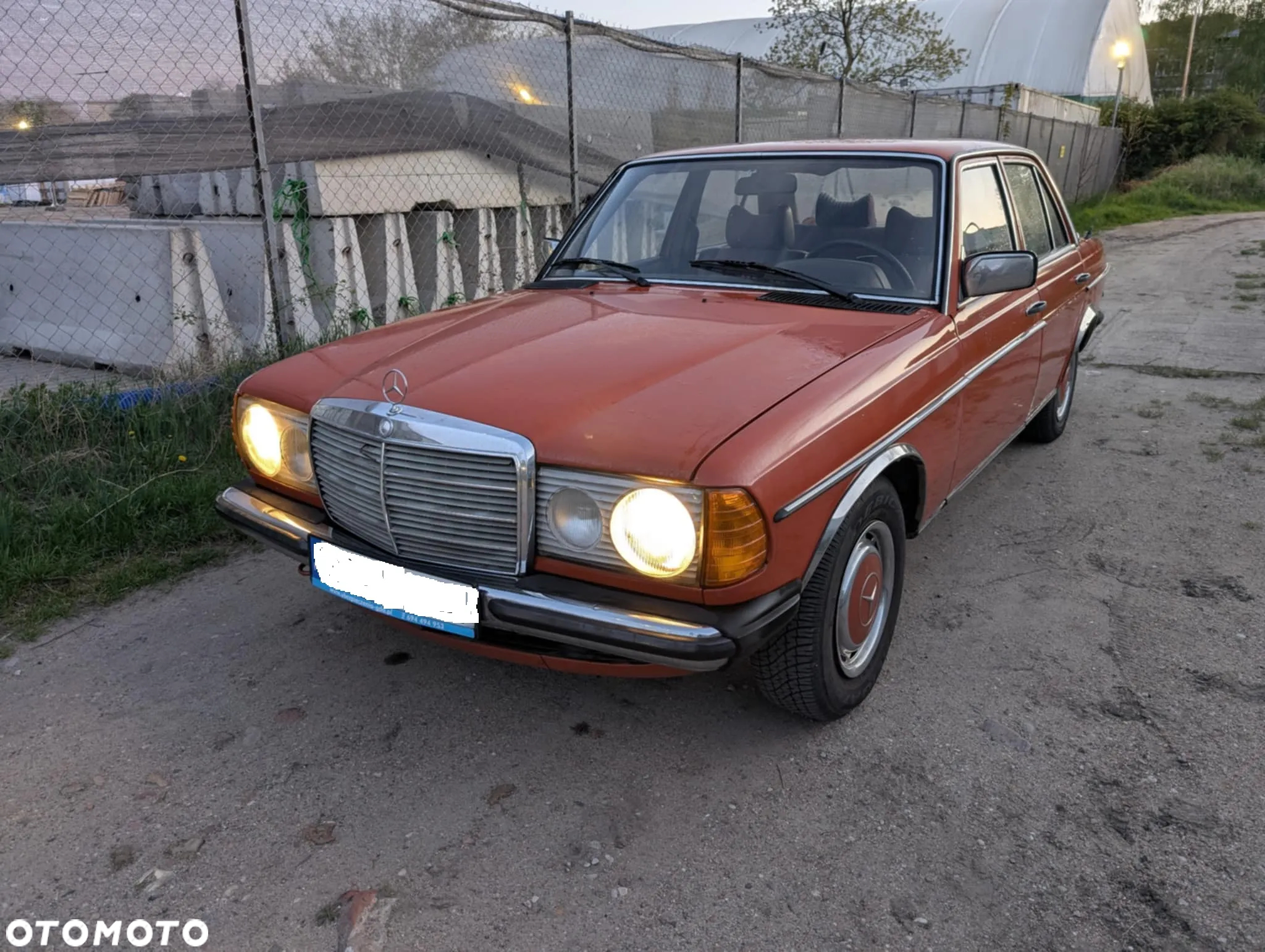 Mercedes-Benz W123 - 8