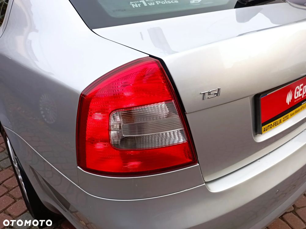 Skoda Octavia 1.4 TSI Ambition - 22