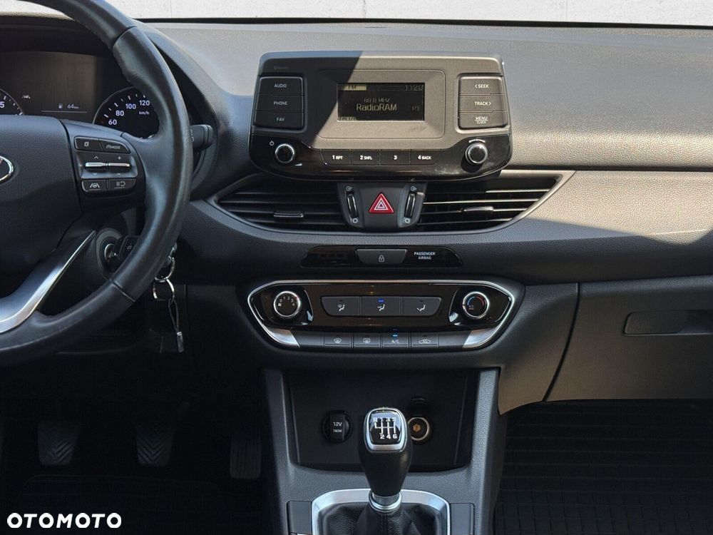Hyundai i30 - 19