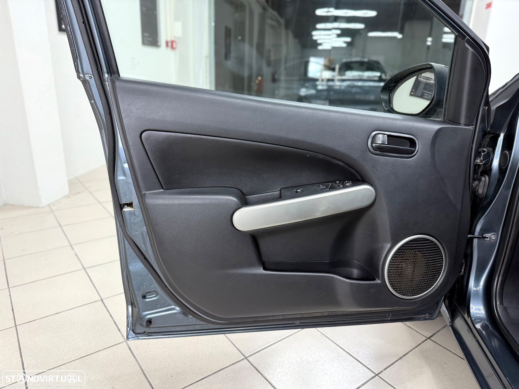 Mazda 2 1.4 MZ-CD Comfort AC - 9