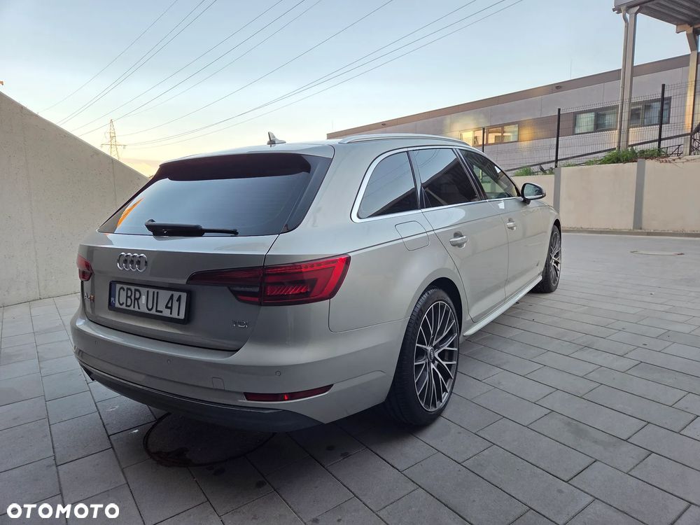 Audi A4 Avant - 12