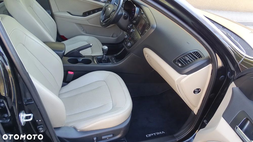 Kia Optima 1.7 CRDI Edition 7 - 12