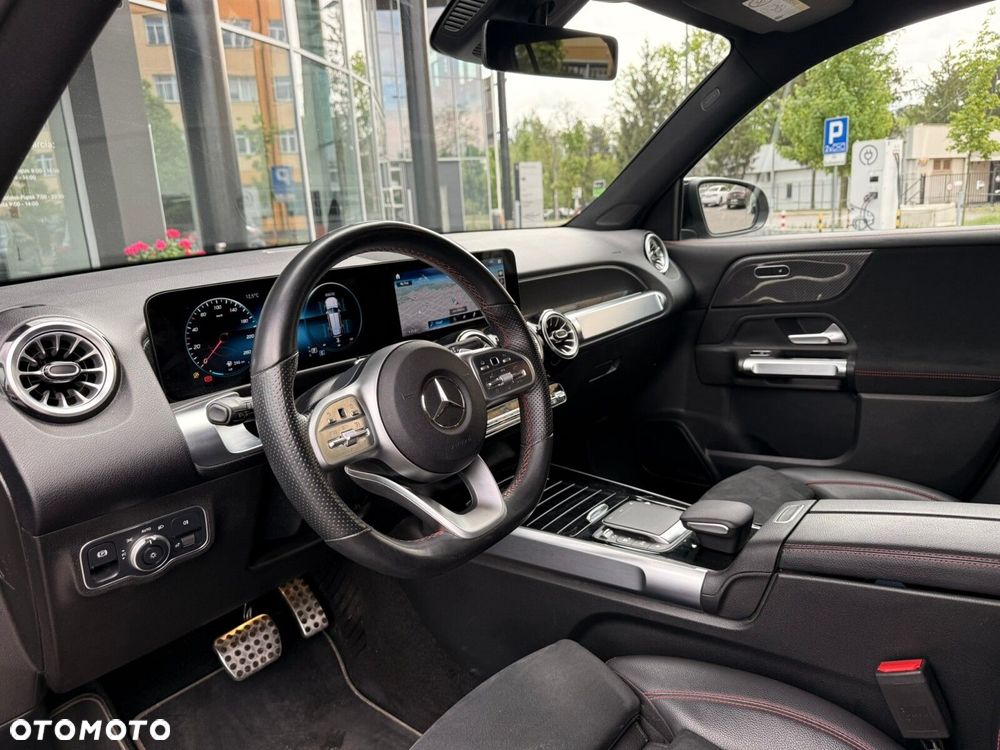 Mercedes-Benz GLB 220 d 4-Matic AMG Line 8G-DCT - 6