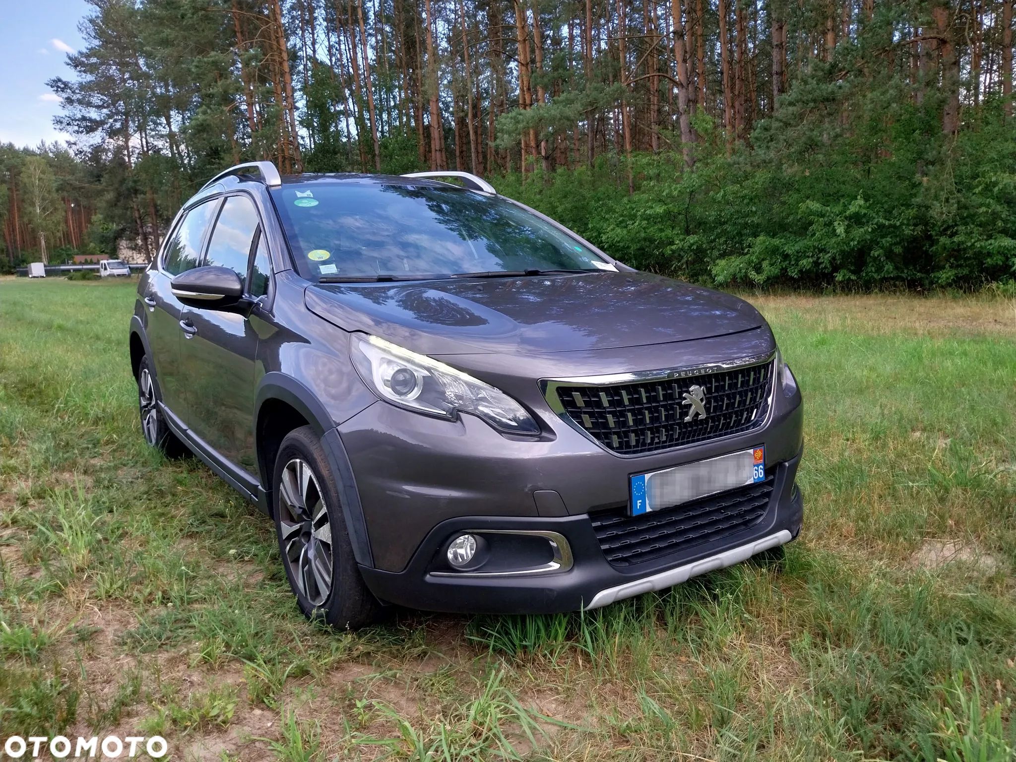 Peugeot 2008 1.6 BlueHDi Allure S&S - 1