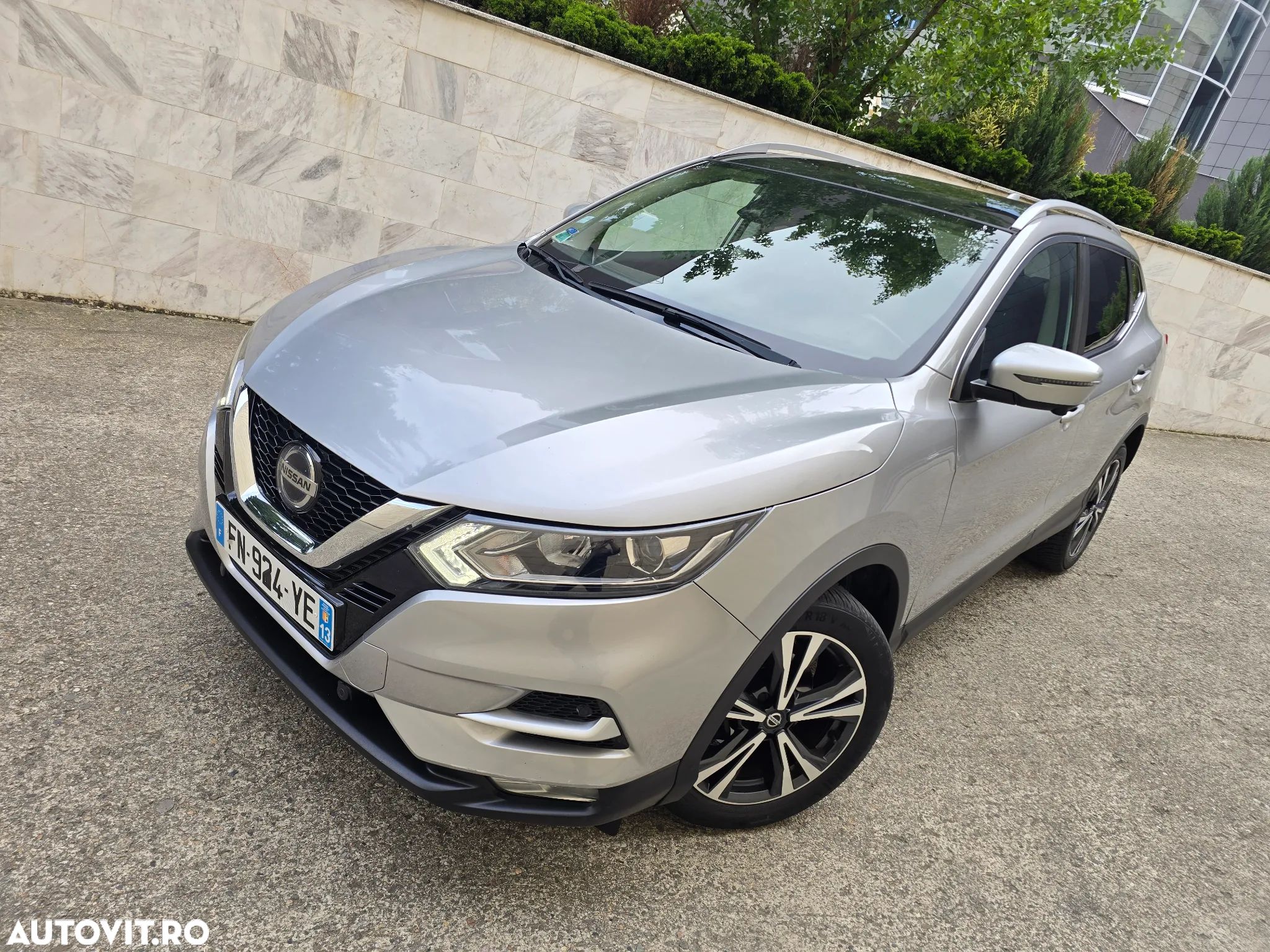 Nissan Qashqai 1.5 DCI TEKNA - 1