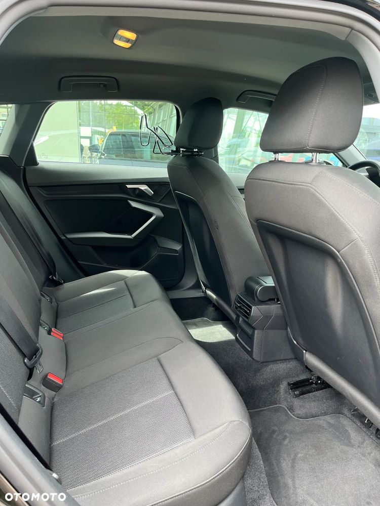 Audi A3 Sportback 35 TFSI - 24