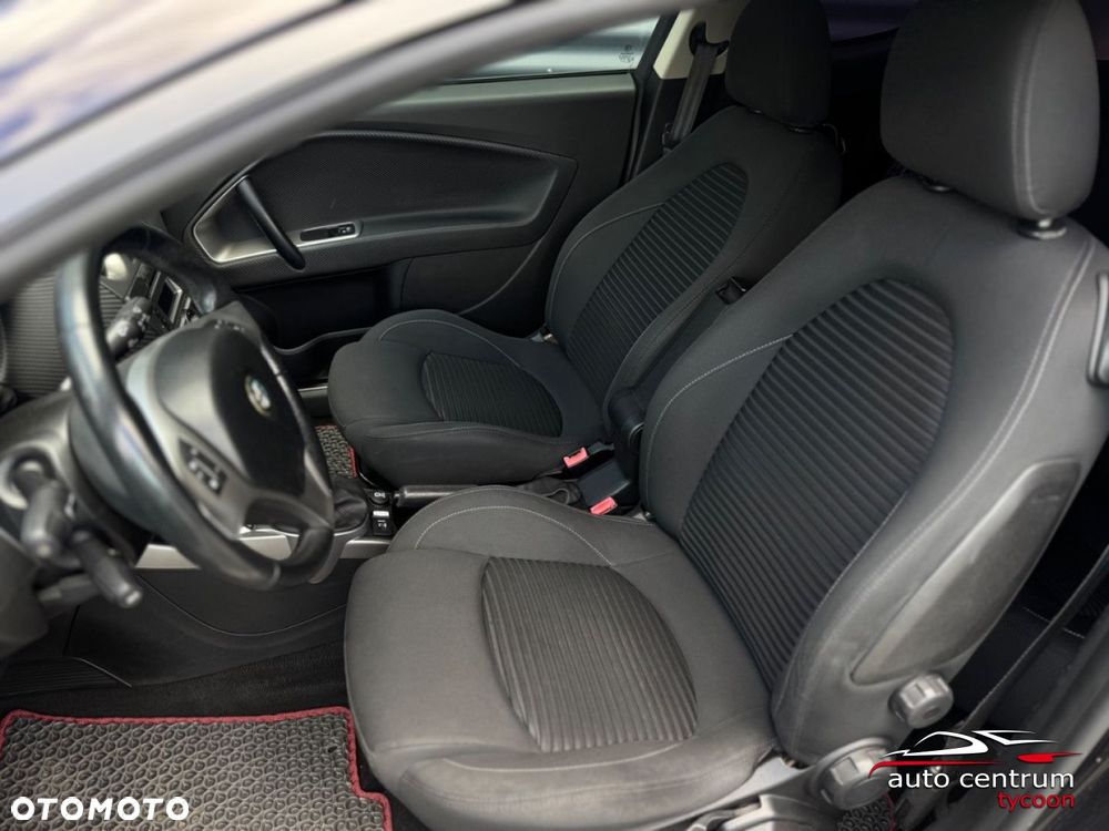 Alfa Romeo Mito - 9