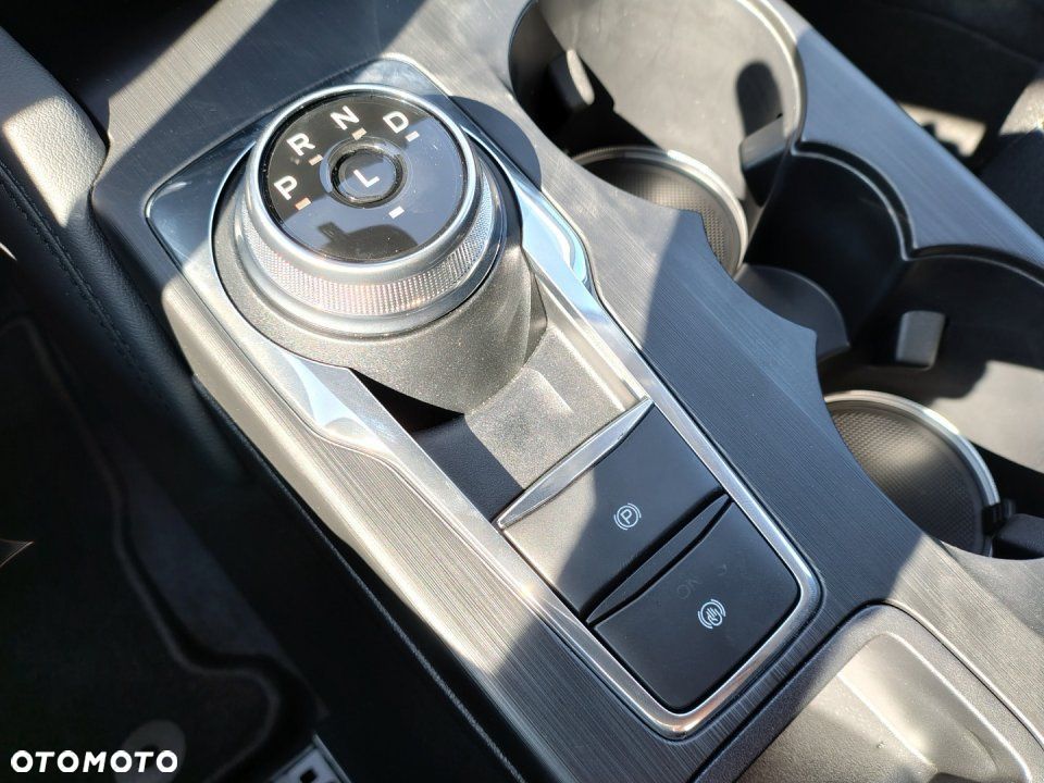 Ford Kuga - 21