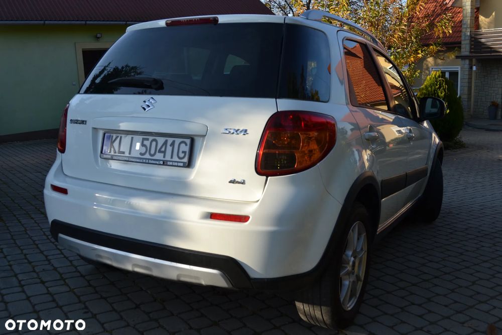Suzuki SX4 1.6 Premium 4WD - 16