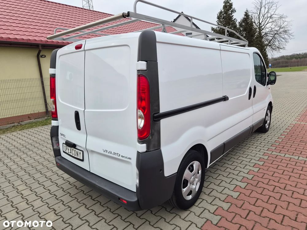 Opel Vivaro - 21