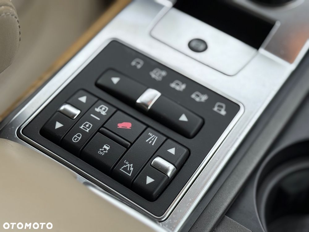 Land Rover Range Rover - 20