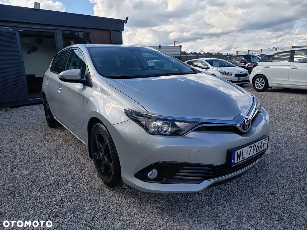 Toyota Auris 1.33 VVT-i Premium - 5