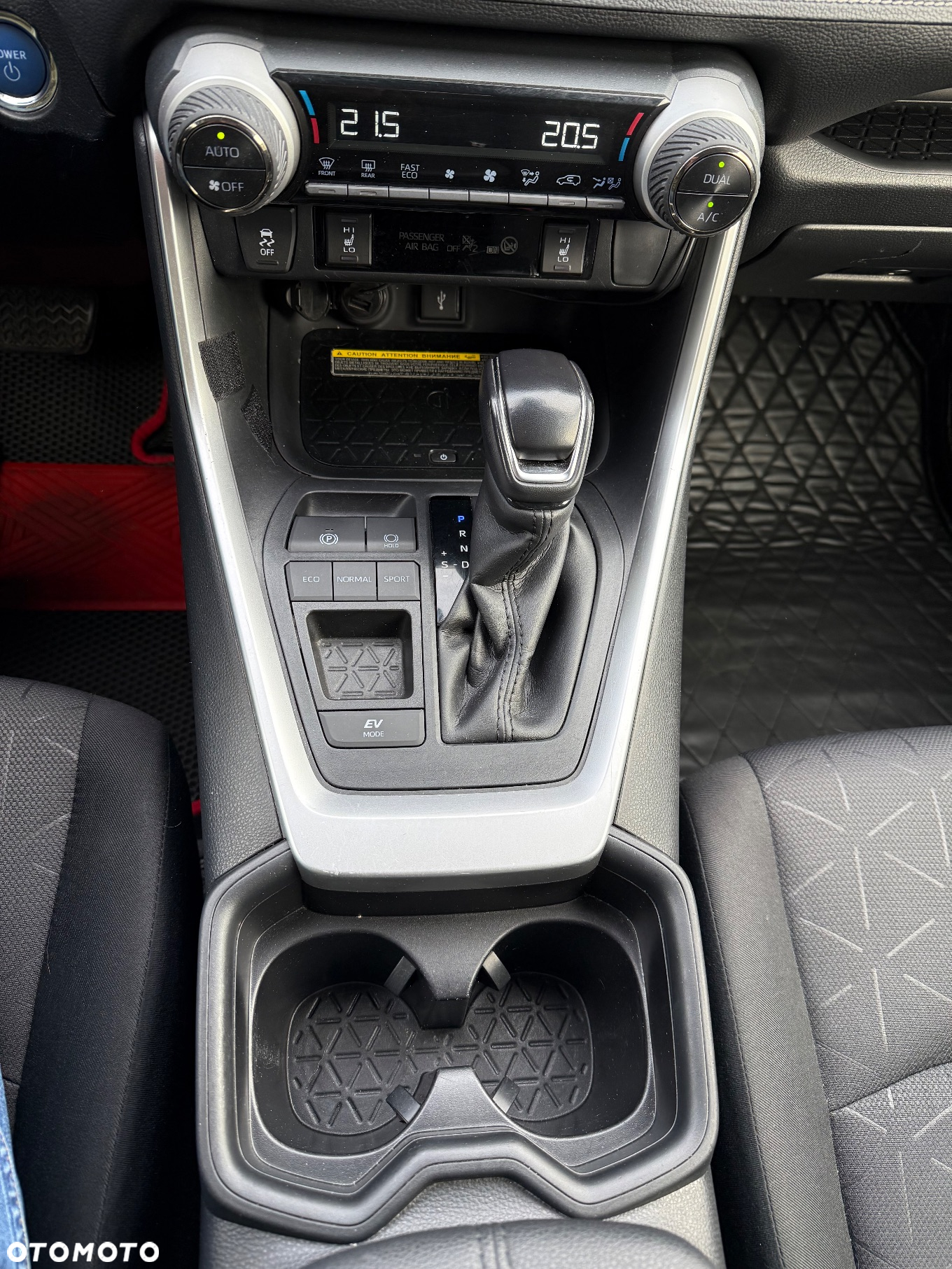 Toyota RAV4 2.5 Hybrid Comfort 4x2 - 17