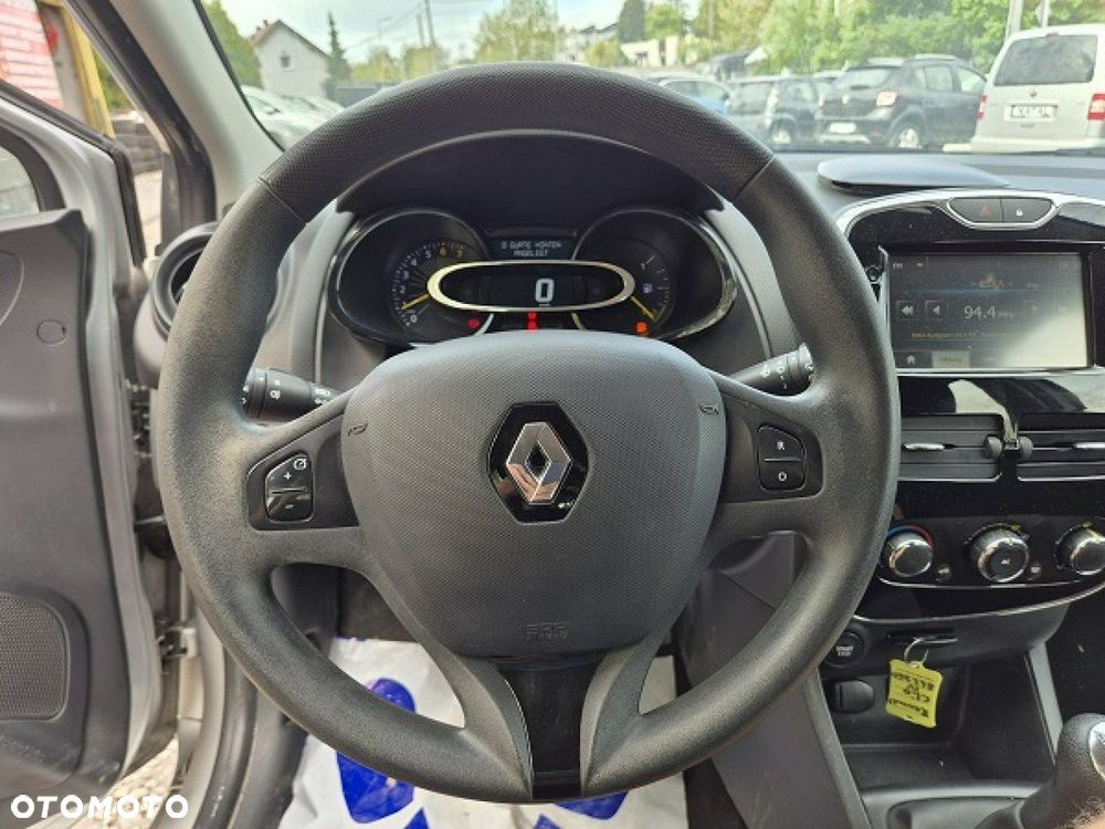 Renault Clio - 13