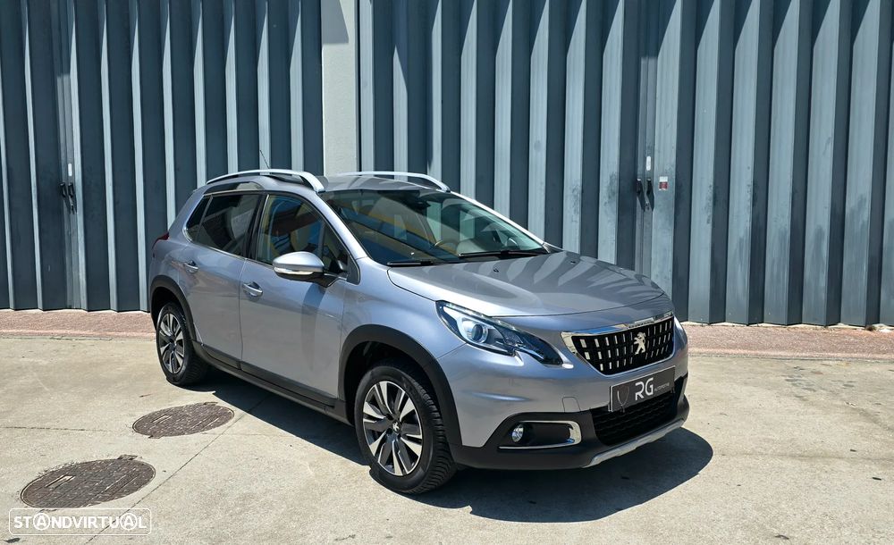 Peugeot 2008 PureTech 82 Allure - 2