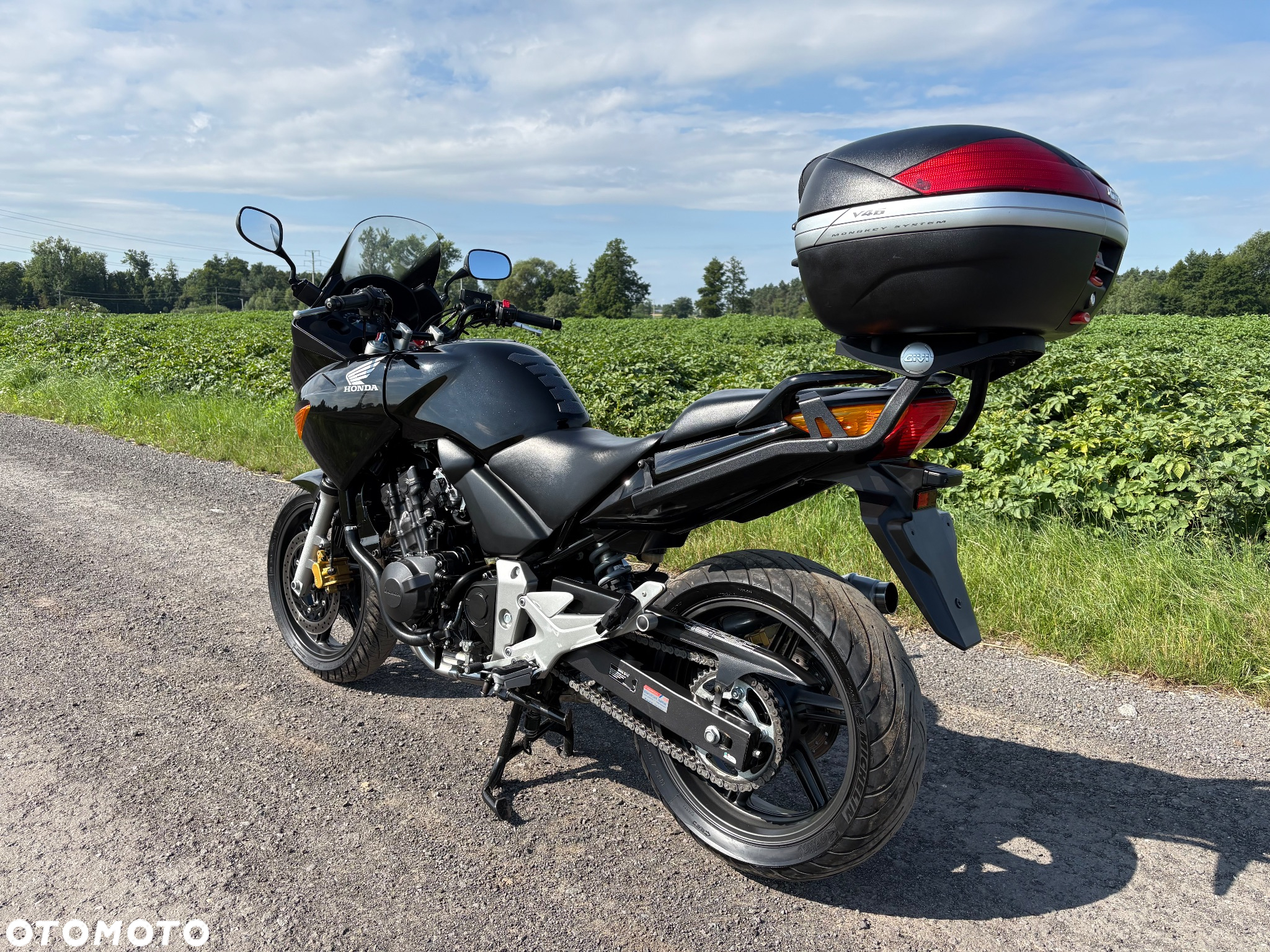Honda CBF - 4