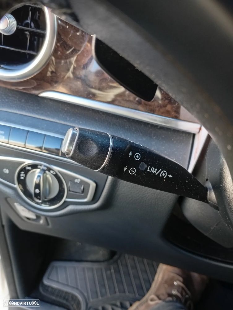 Mercedes-Benz V 220 d Avantgarde Aut. - 17