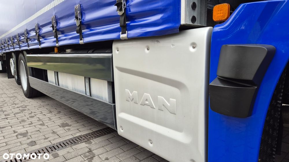 MAN MAN///TGX///26.470///2021///ZESTAW/// TANDEM///PRZEJAZDOWY///7.70+7.70/// LEDY///KLIMATYZACJA POSTOJOWA/// DACH PODNOSZONY/// - 16
