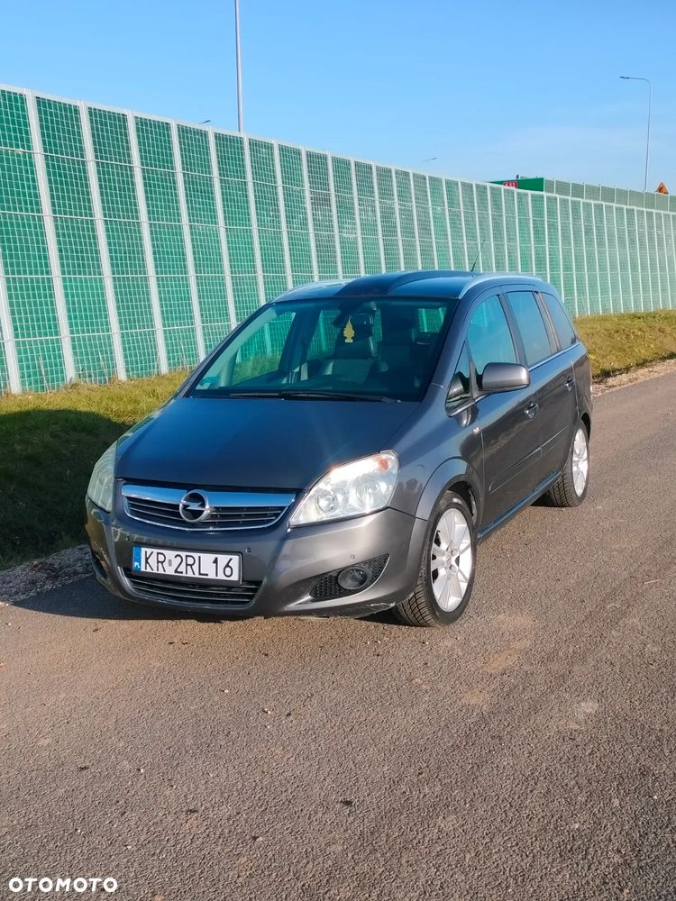 Opel Zafira 1.7 CDTI Cosmo - 1