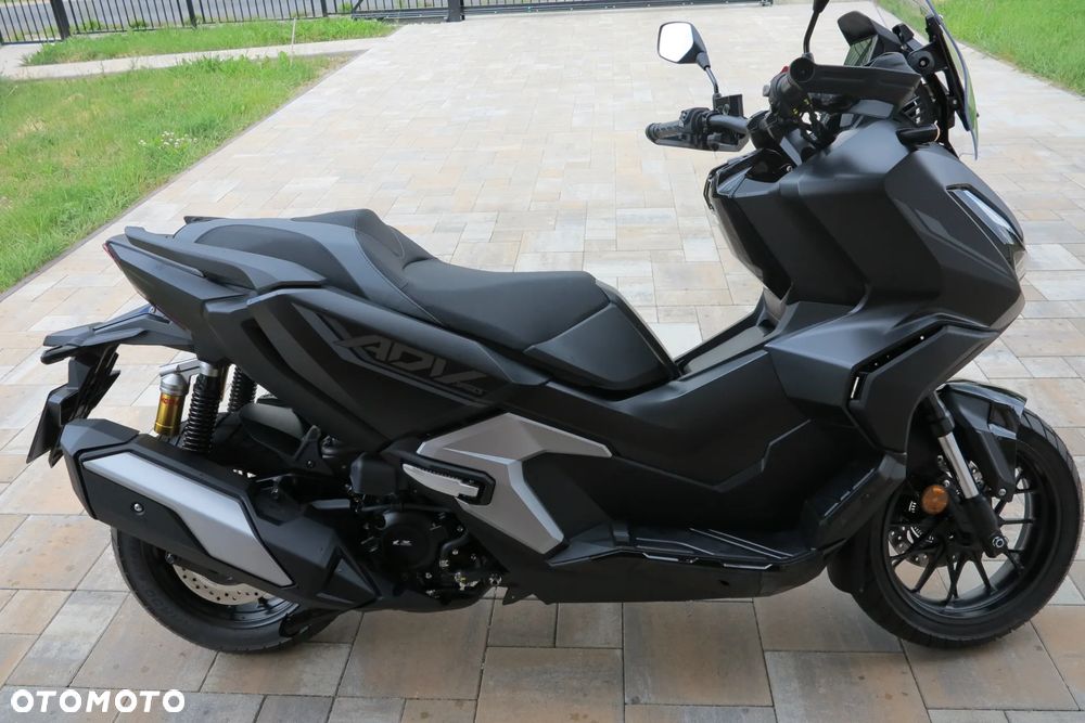 Honda ADV350 - 3
