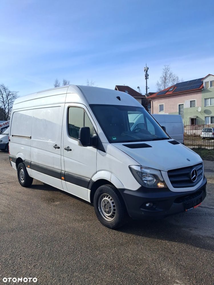 Mercedes-Benz Sprinter - 7