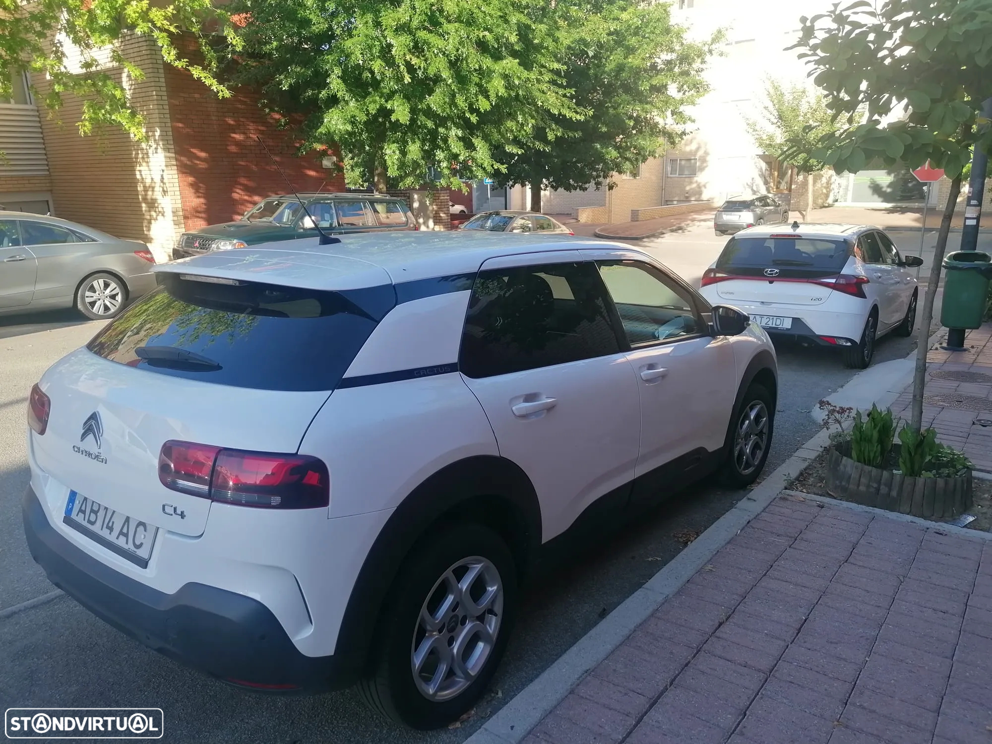 Citroën C4 Cactus 1.2 PureTech Feel Pack - 2