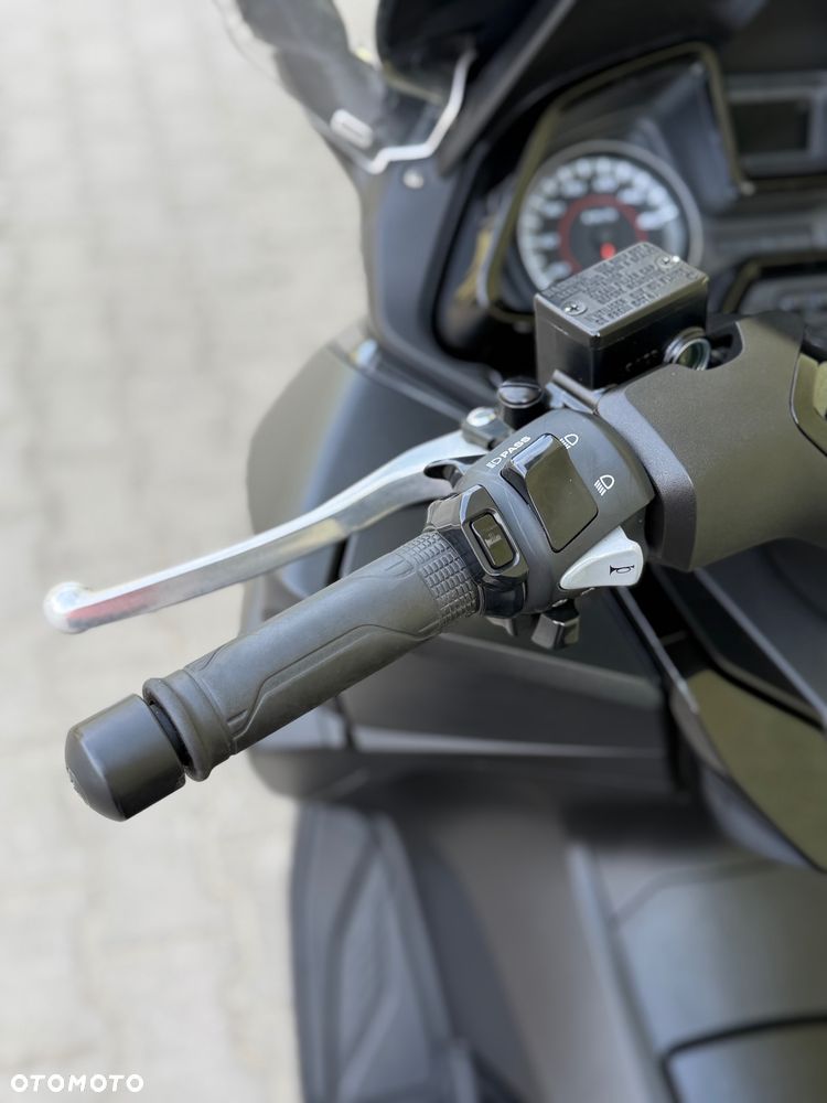 Honda NSS - 34