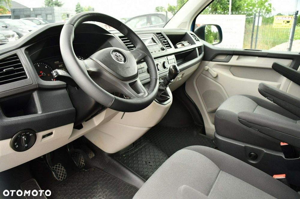 Volkswagen Transporter - 27