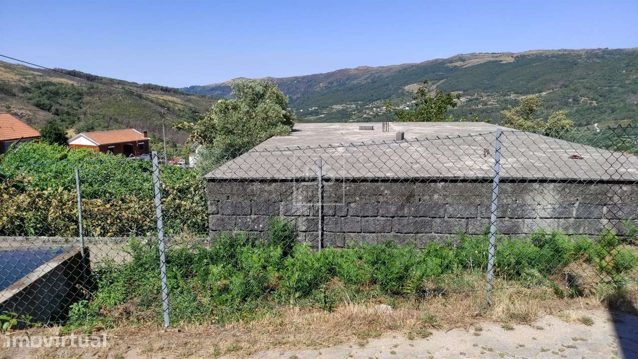 Moradia T1 Venda em Loivos do Monte,Baião - Grande imagem: 5/6