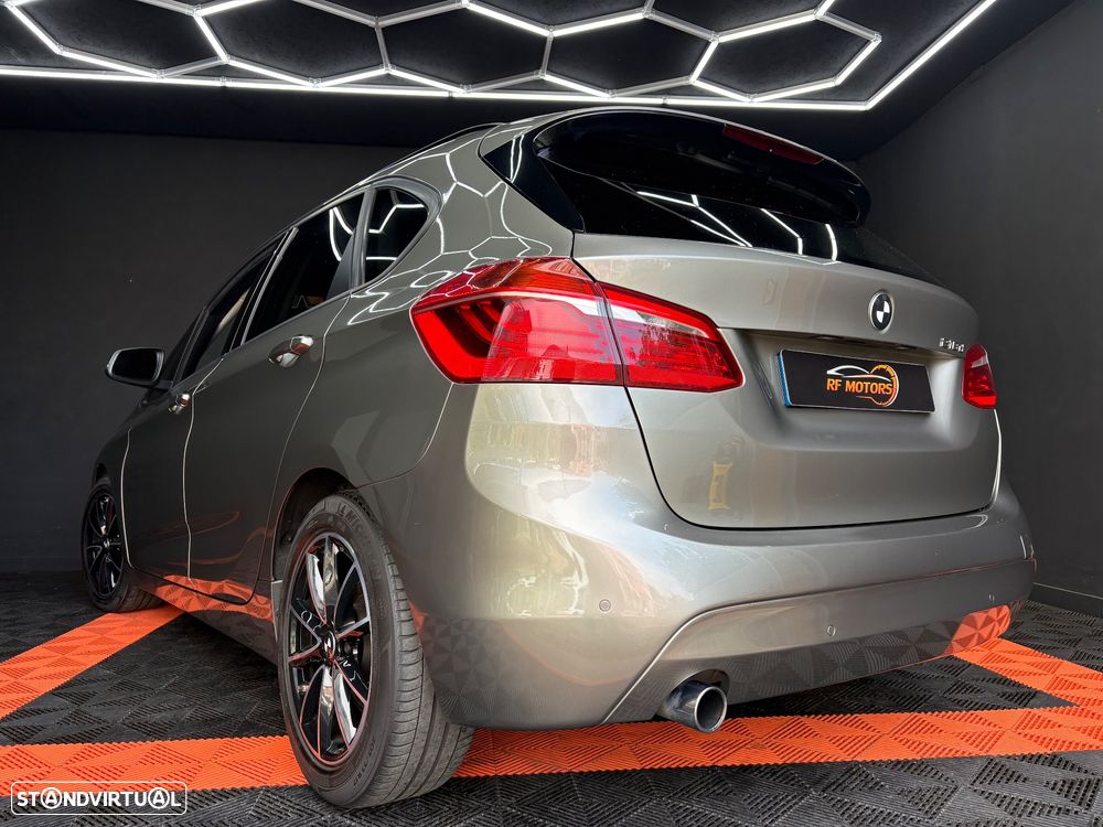 BMW 218 Active Tourer d Line Sport - 28