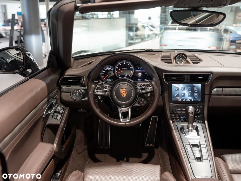Porsche 911 - 36