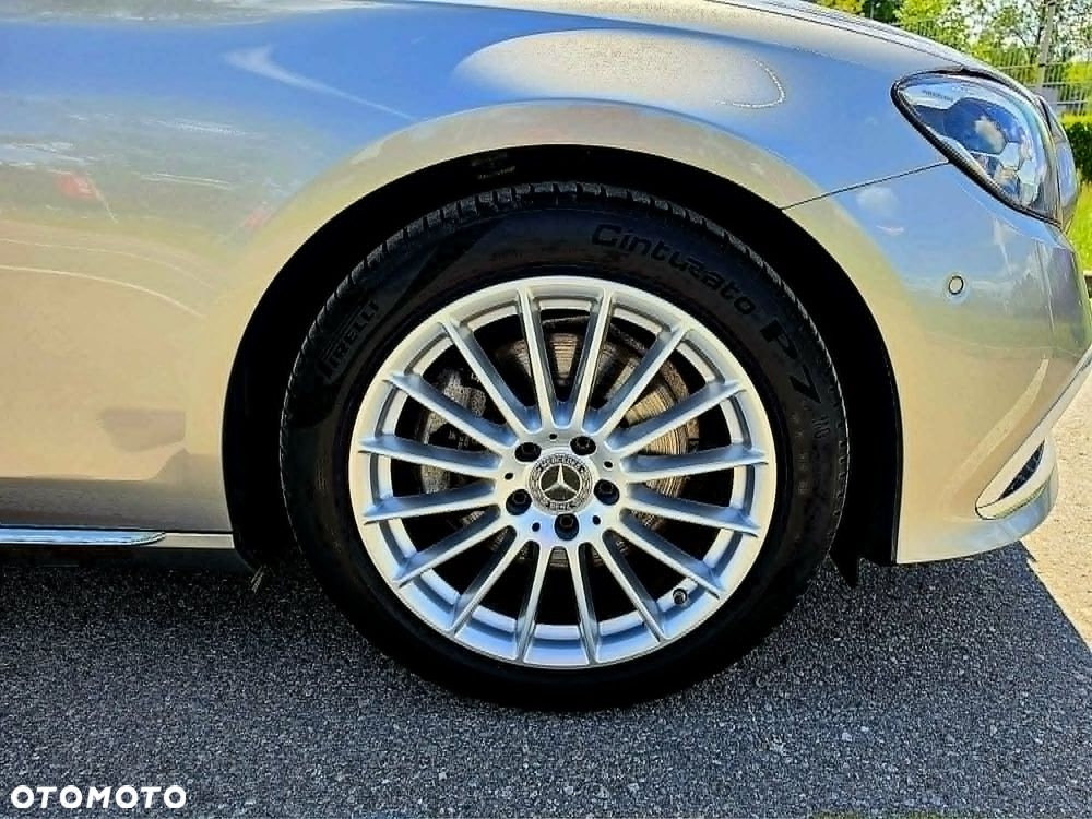 Mercedes-Benz Klasa E 220 d 4-Matic Exclusive - 5