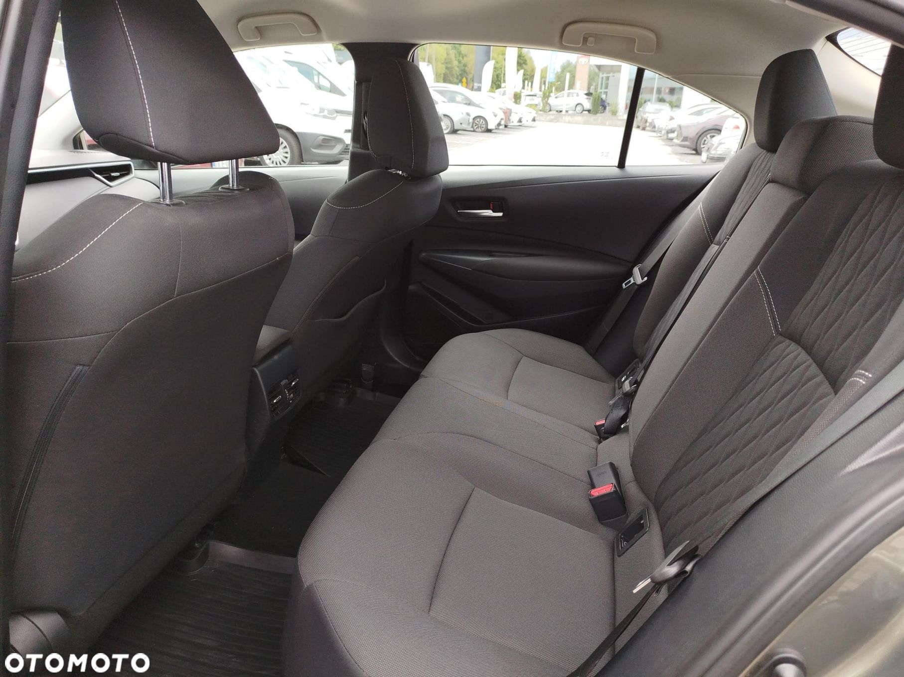 Toyota Corolla - 15