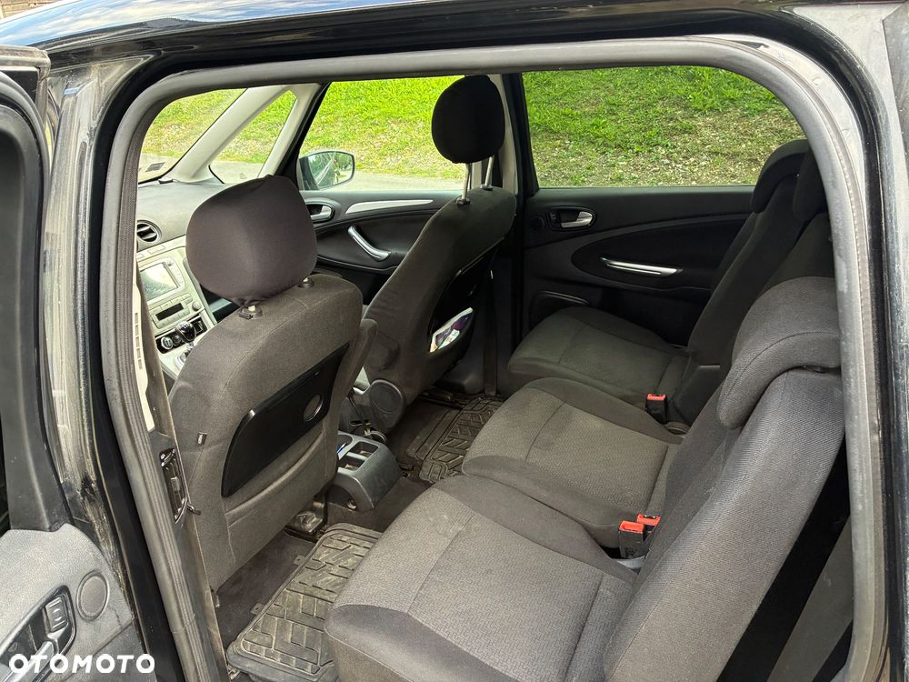 Ford Galaxy - 7