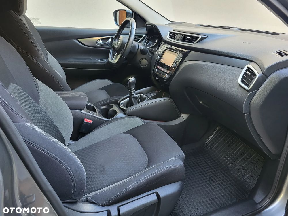 Nissan Qashqai 1.2 DIG-T Tekna+ - 17